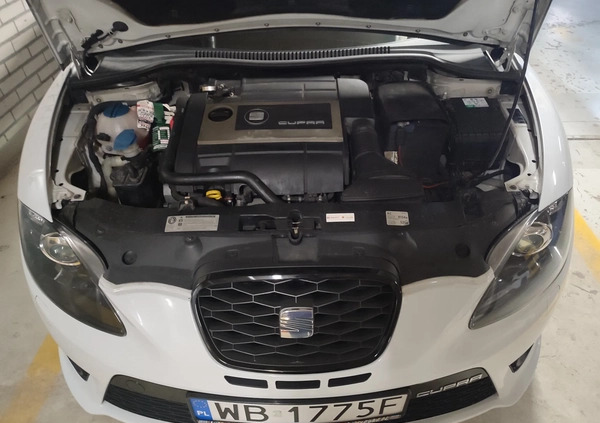 Seat Leon cena 55000 przebieg: 103272, rok produkcji 2011 z Warszawa małe 137